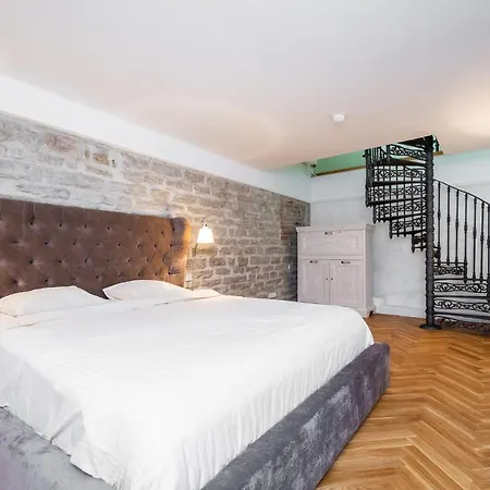 Apartment Pagari